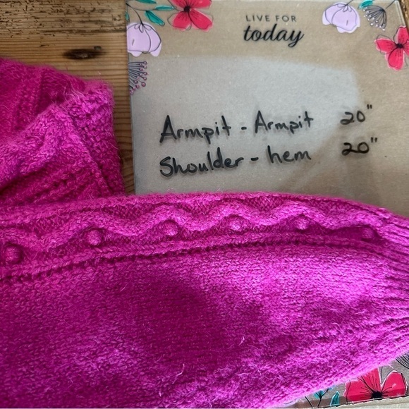 Pink free people cozy sweater in size large. - Picture 11 of 16